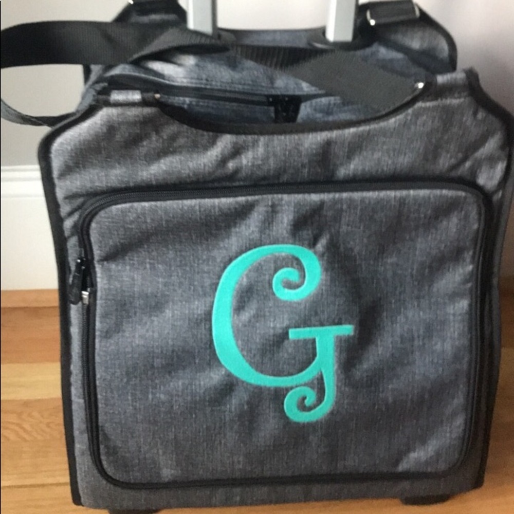 Thirty-One Away We Go Roller Bag